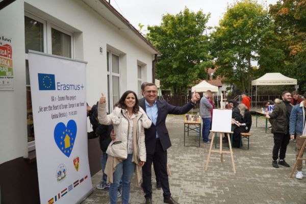 “We are the Heart of Europe: Europe is our Home” /„Jesteśmy sercem Europy: Europa jest naszym domem”