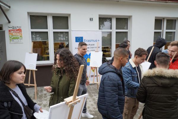 “We are the Heart of Europe: Europe is our Home” /„Jesteśmy sercem Europy: Europa jest naszym domem”